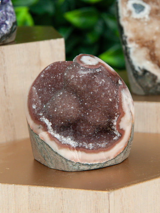 Red Rainbow Amethyst Mini Stalactite Eye Cutbase